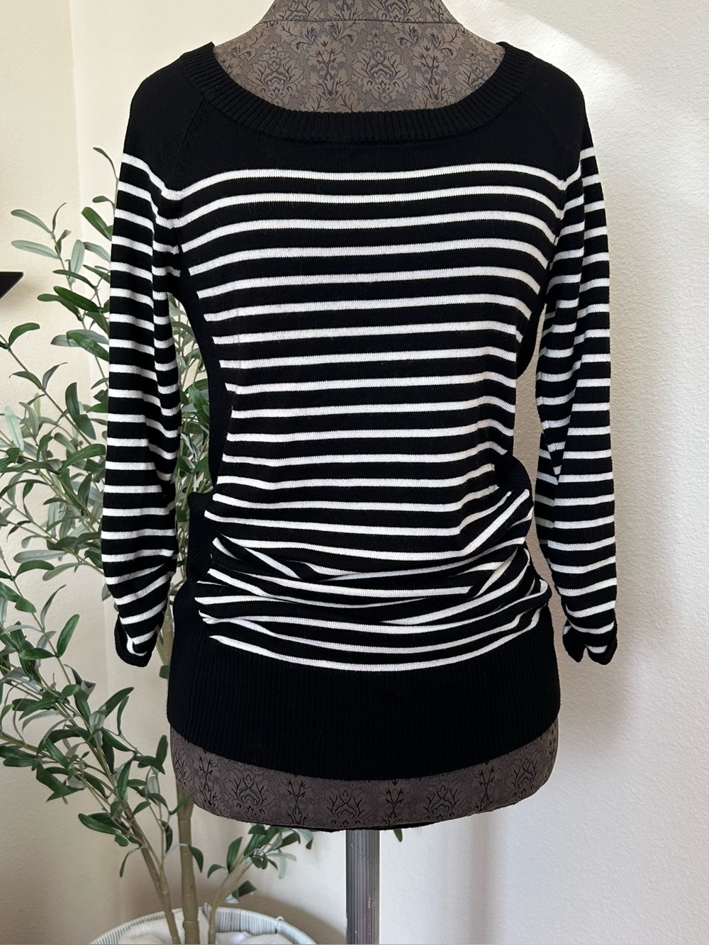 89th & Madison Black and White Striped Crewneck Sweater
